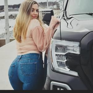 Meet your Posher, Sheila